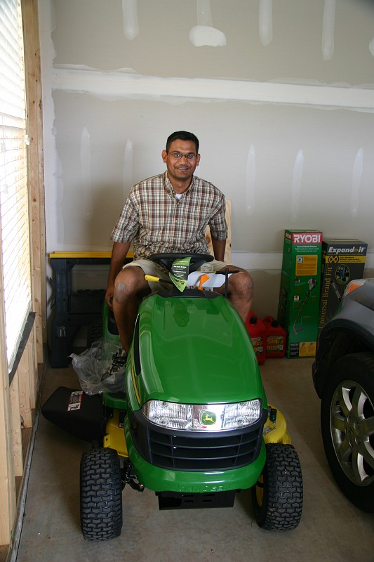 CRW_7986_JFR.JPG - Neal's new lawn mower!