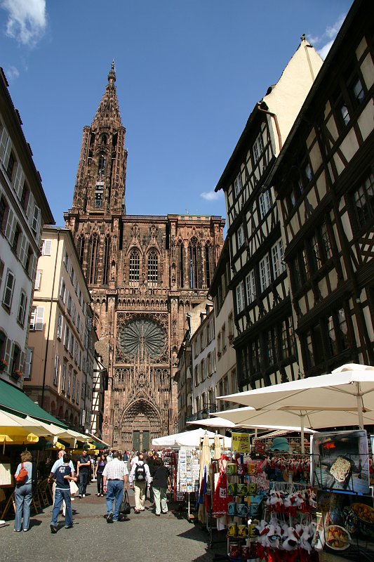 CRW_7673_JFR.JPG - The Strasbourg Cathedral  -- lots more pictures to come!