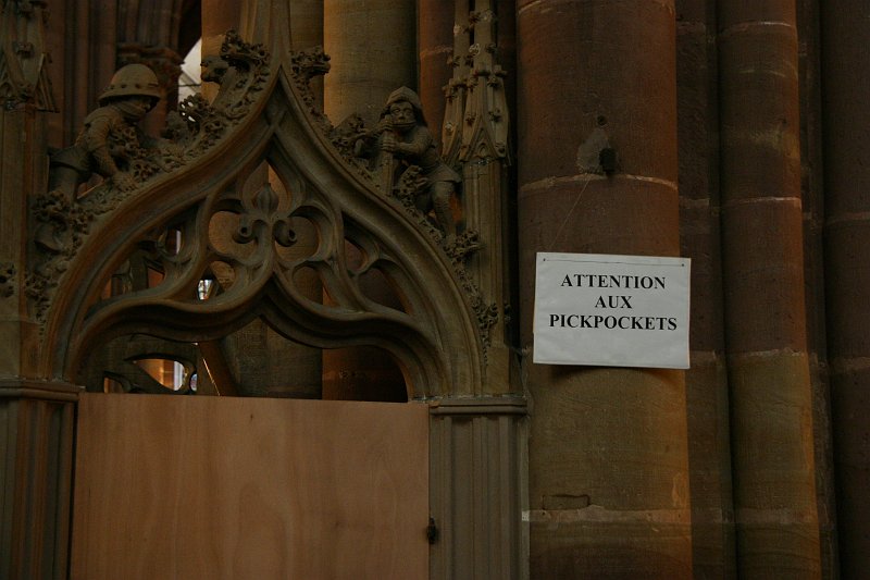 CRW_7692_JFR.JPG - Pickpockets - beware!