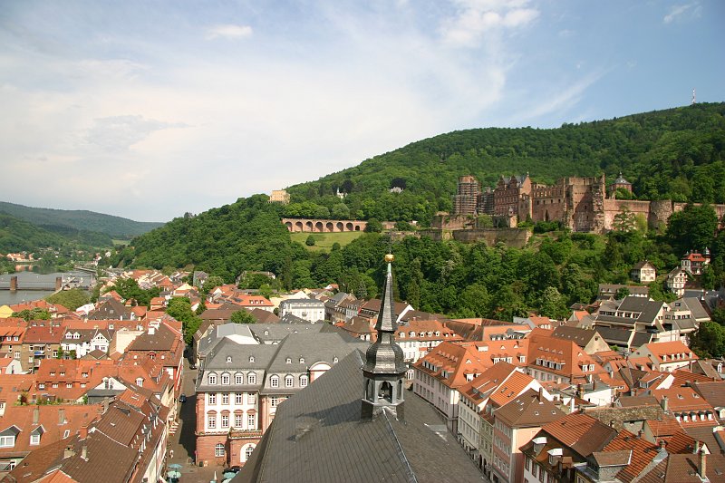 CRW_7524_JFR.JPG - The view from the top of the church of the castle