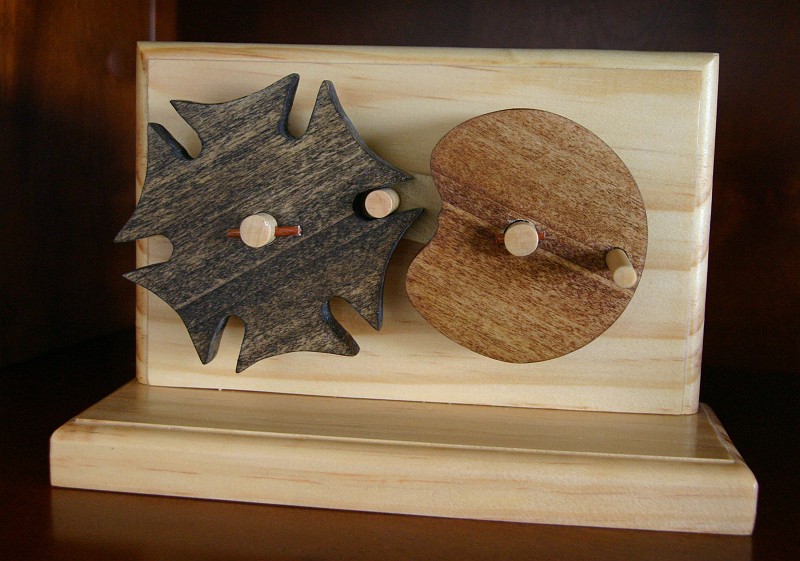 CRW_8231_JFR.JPG - Geneva mechanism I made (see: http://en.wikipedia.org/wiki/Geneva_drive)